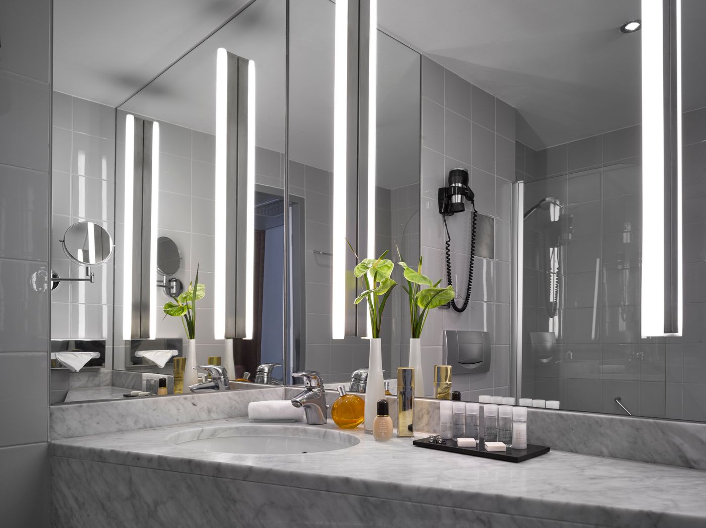 K-K-Hotel-am-Harras-Room-35