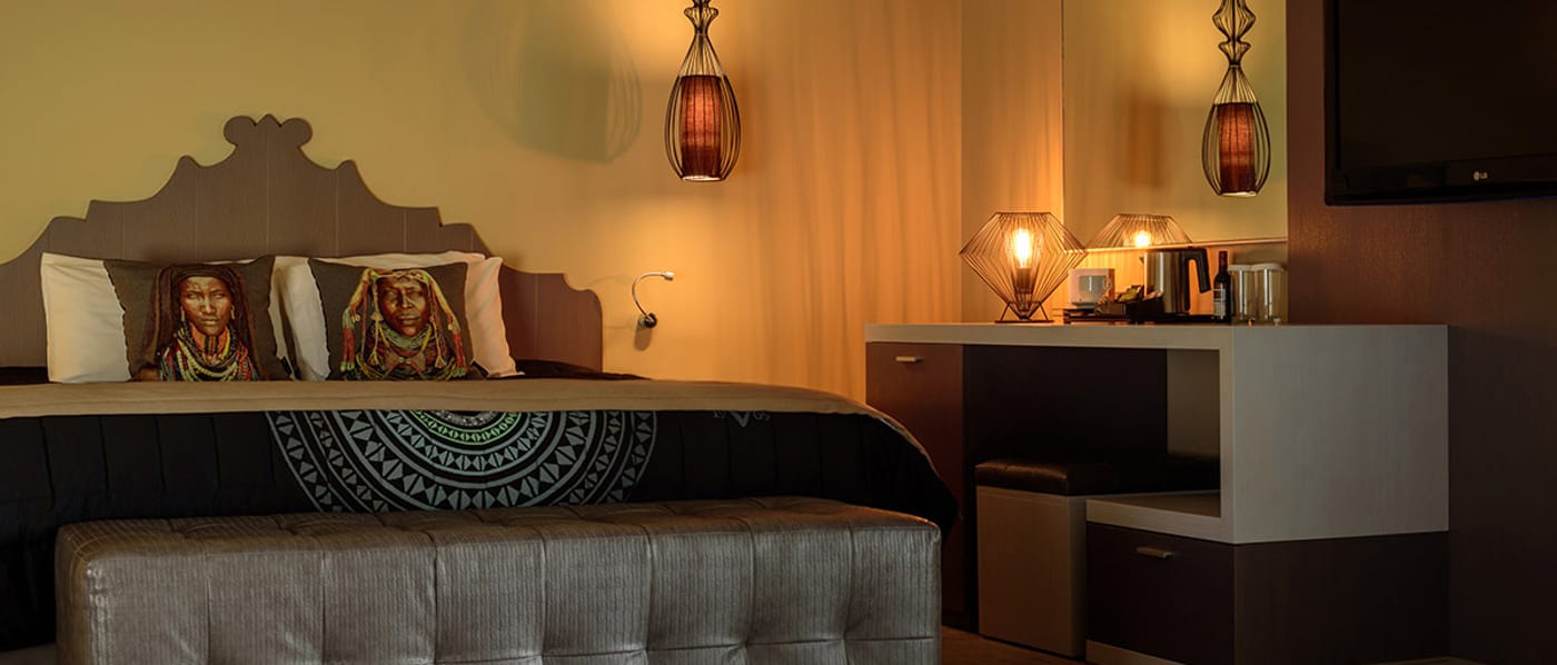 Congo-Palace-Hotel-Room-29