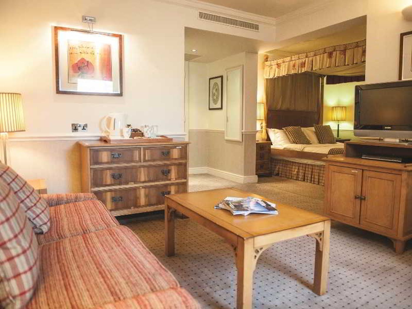 Cottons-United Kingdom-KNUTSFORD-Room-7