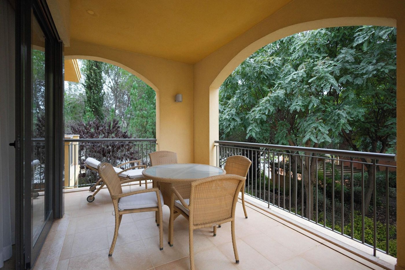 The-Residences-at-Victoria-Terrace-12