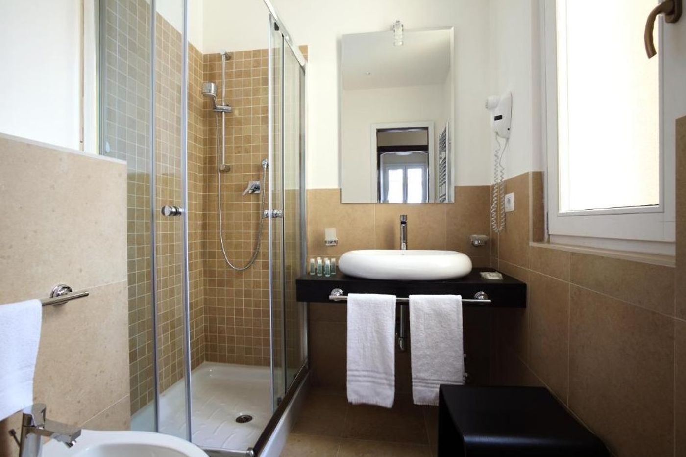 Residence-Trianon-Borgo-Pio-Room-24