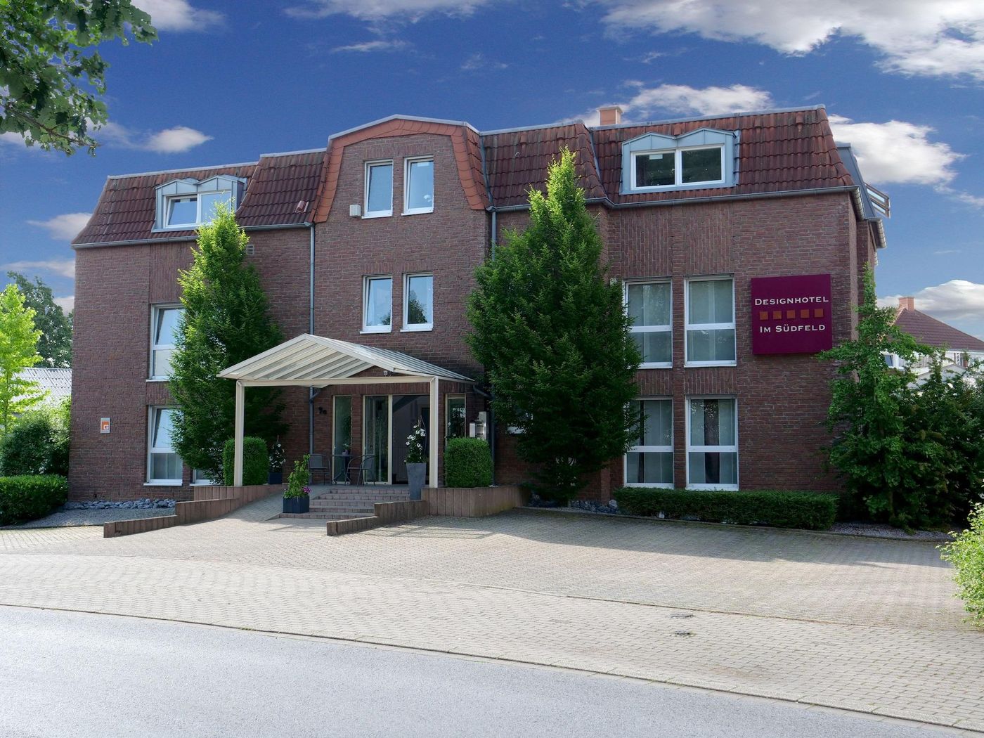 Designhotel Im Südfeld-Germany-KAMEN -General view-1