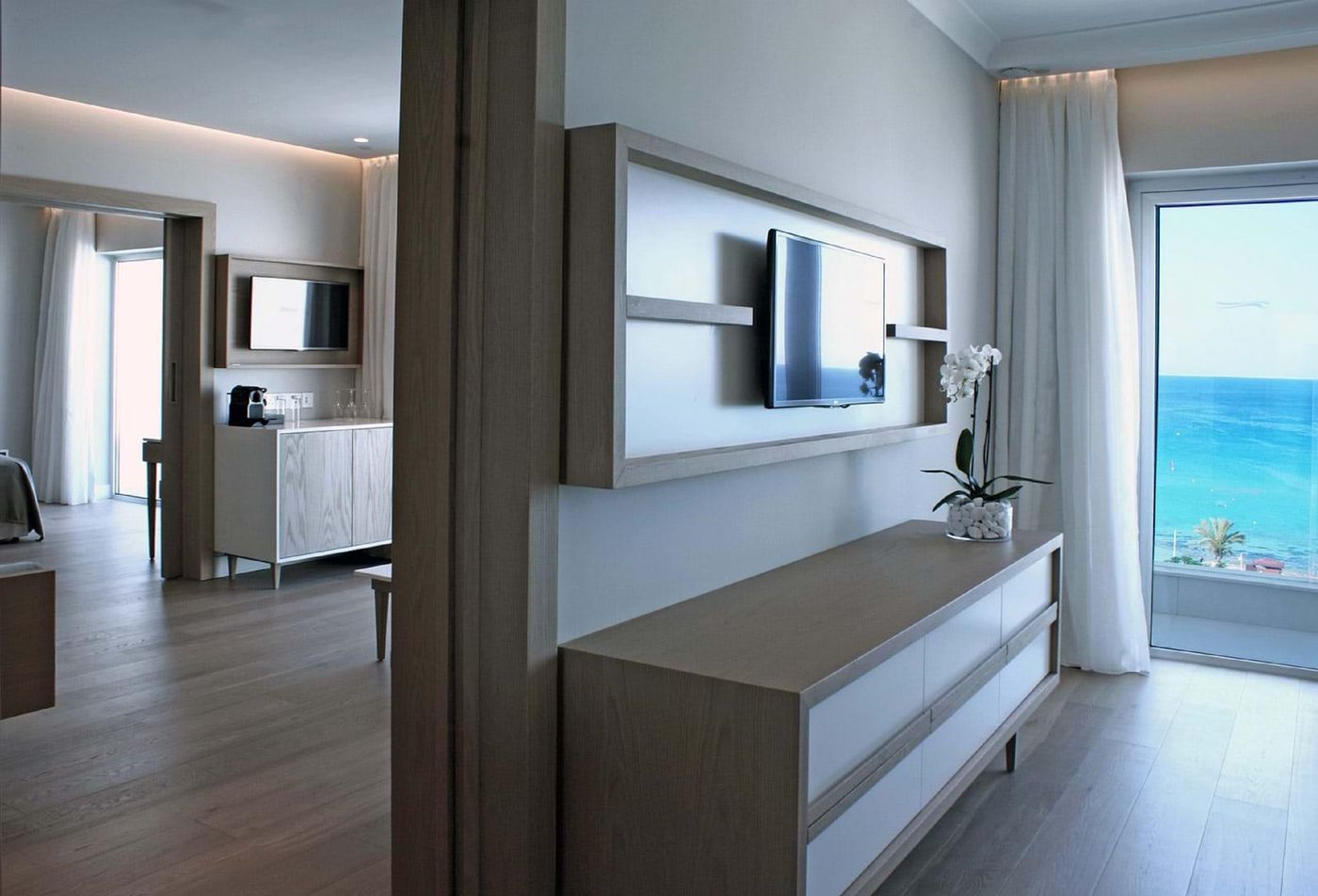 Sunrise-Pearl-Hotel---Spa-Room-24