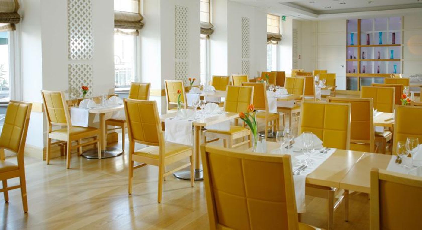 Astoria Design Hotel