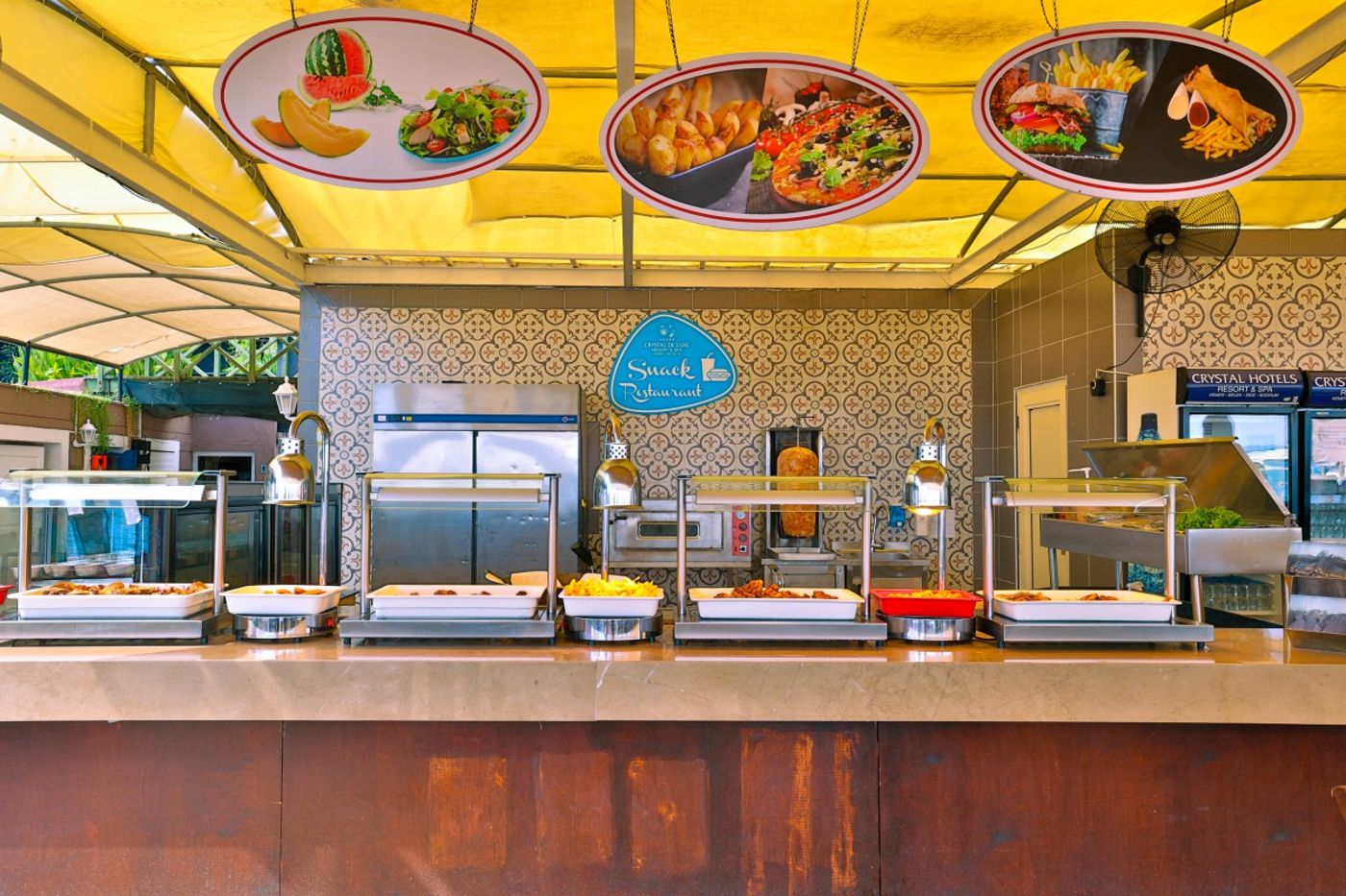 Crystal-Deluxe-Resort---Spa-Restaurant-32