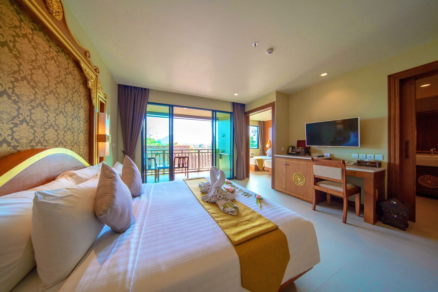 Maikhao-Palm-Beach-Resort-Room-11