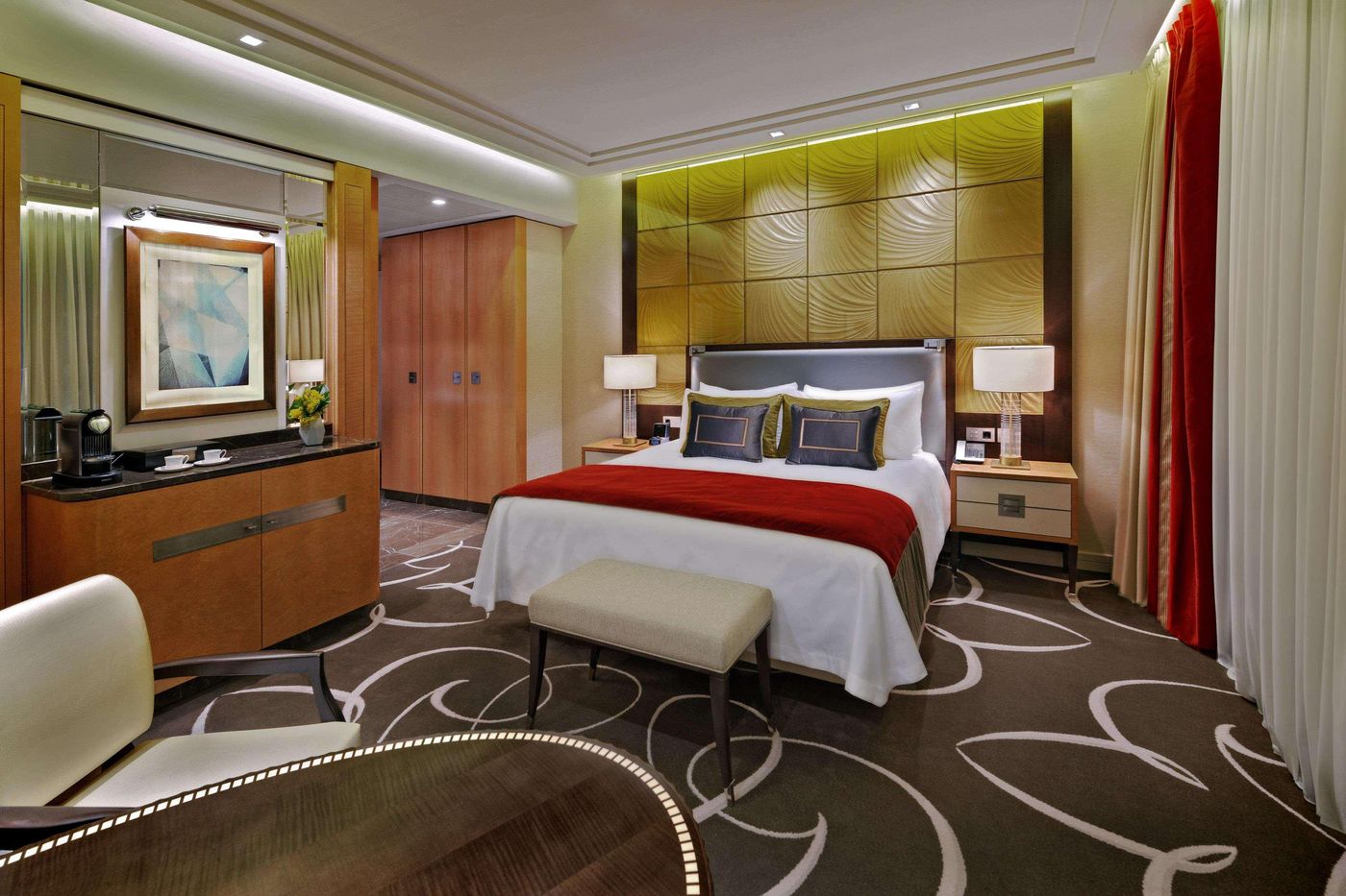 Waldorf-Astoria-Berlin-Room-49