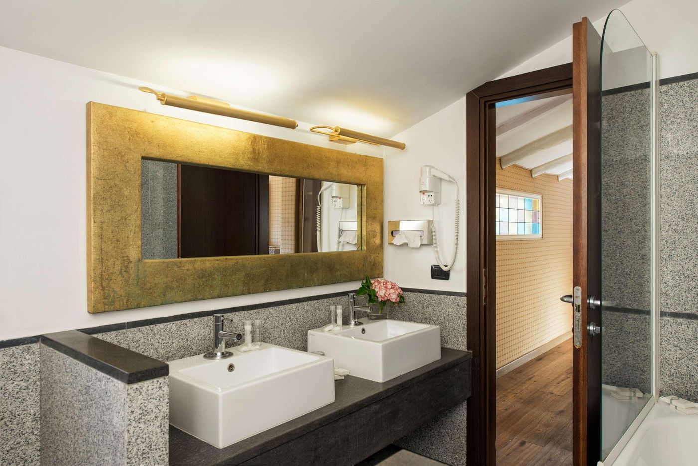 Atlante-Garden-Room-31