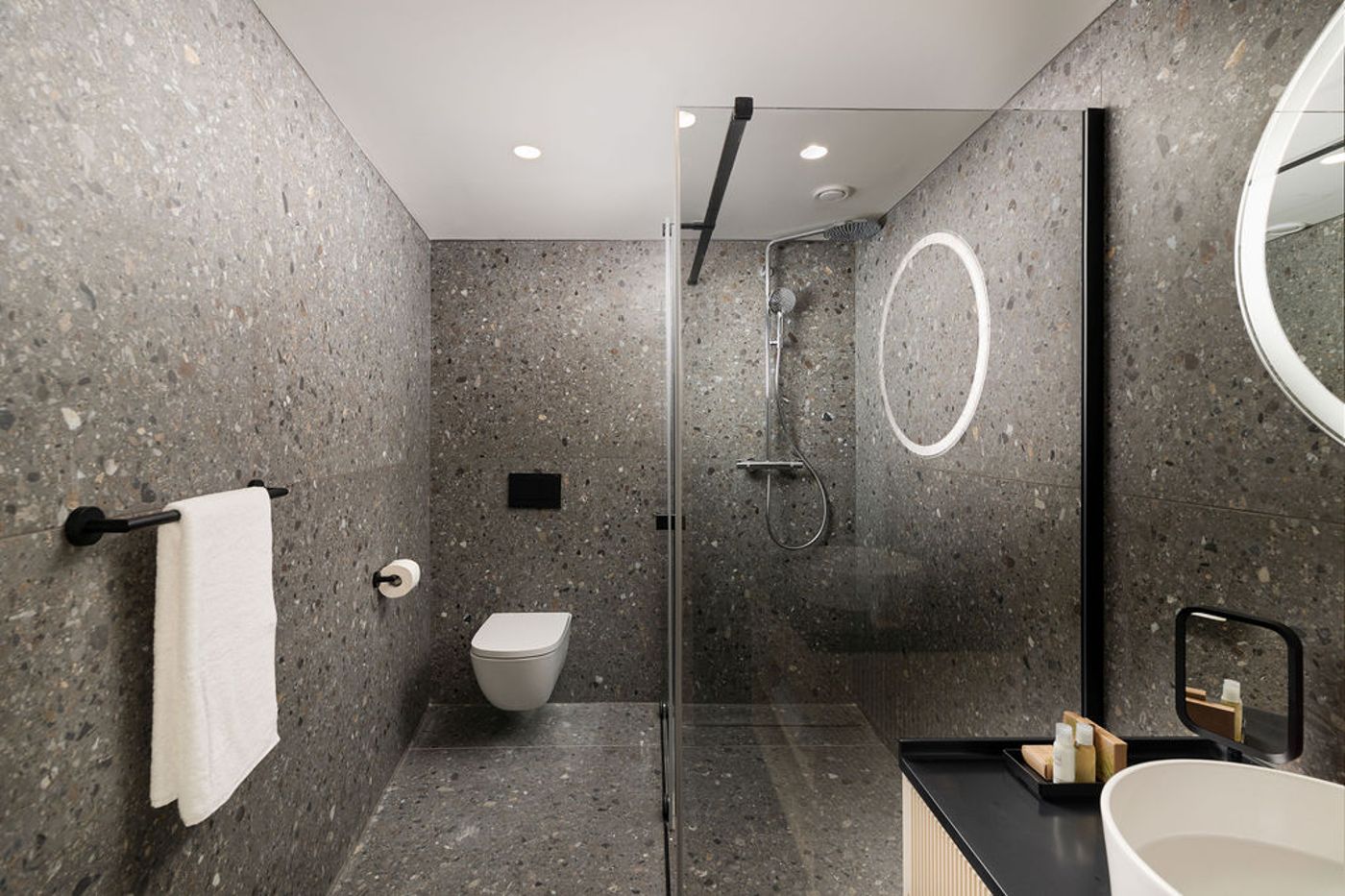 Hotel-Gin-Budapest-Room-25