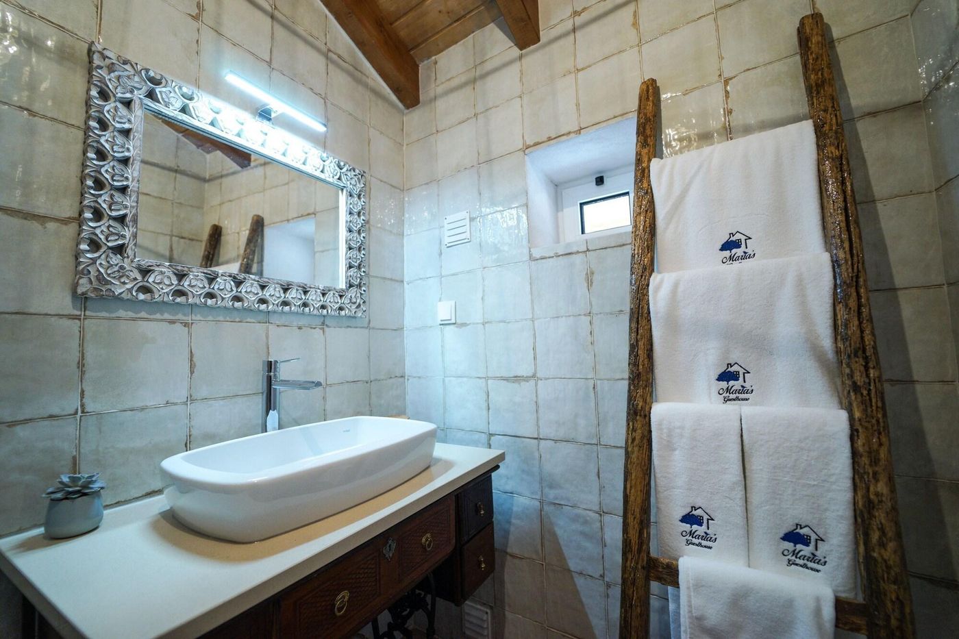 Maria-s-Guesthouse-Room-28