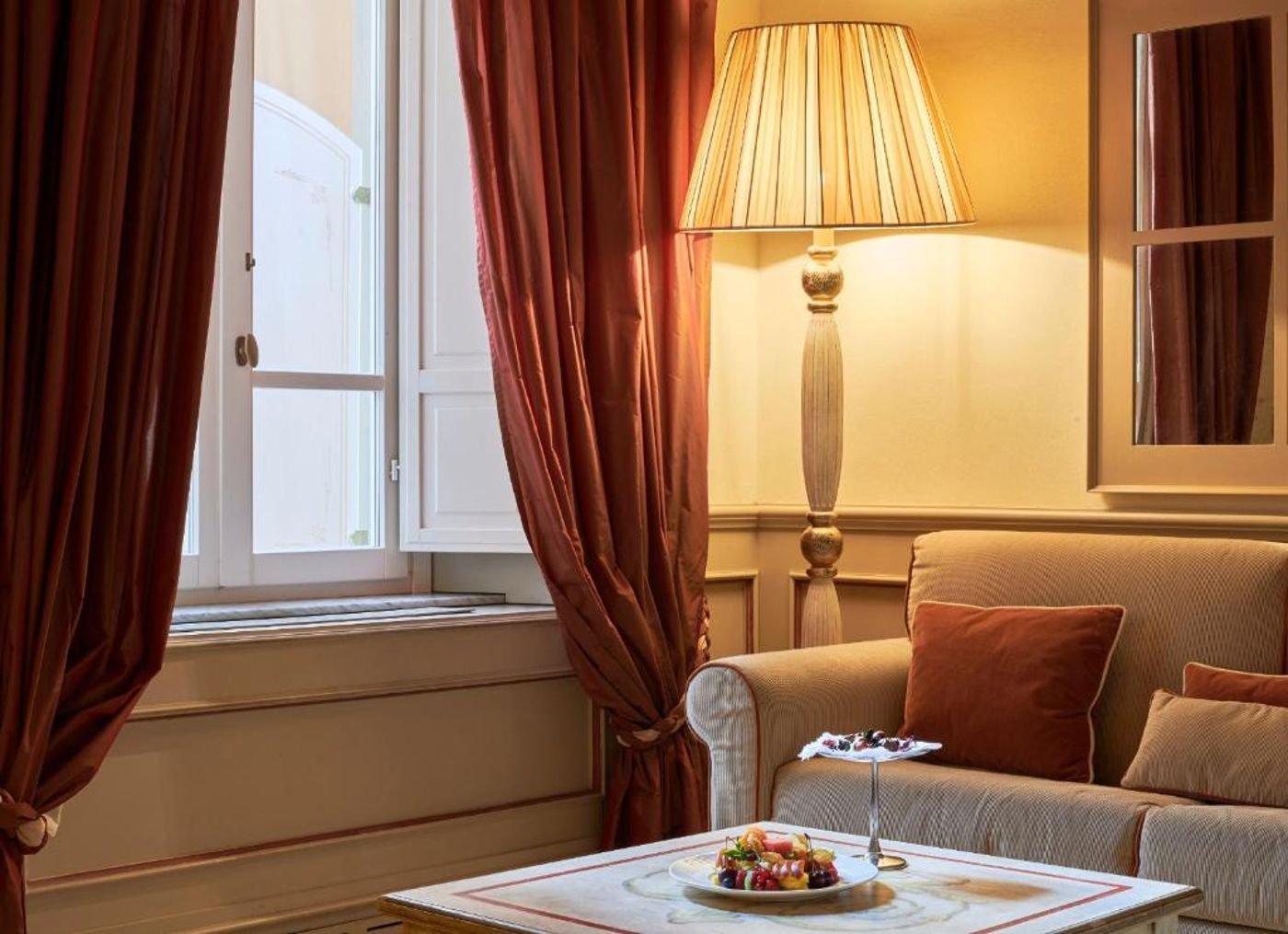 Bagni-di-Pisa-Palace-and-Thermal-Spa-Room-16