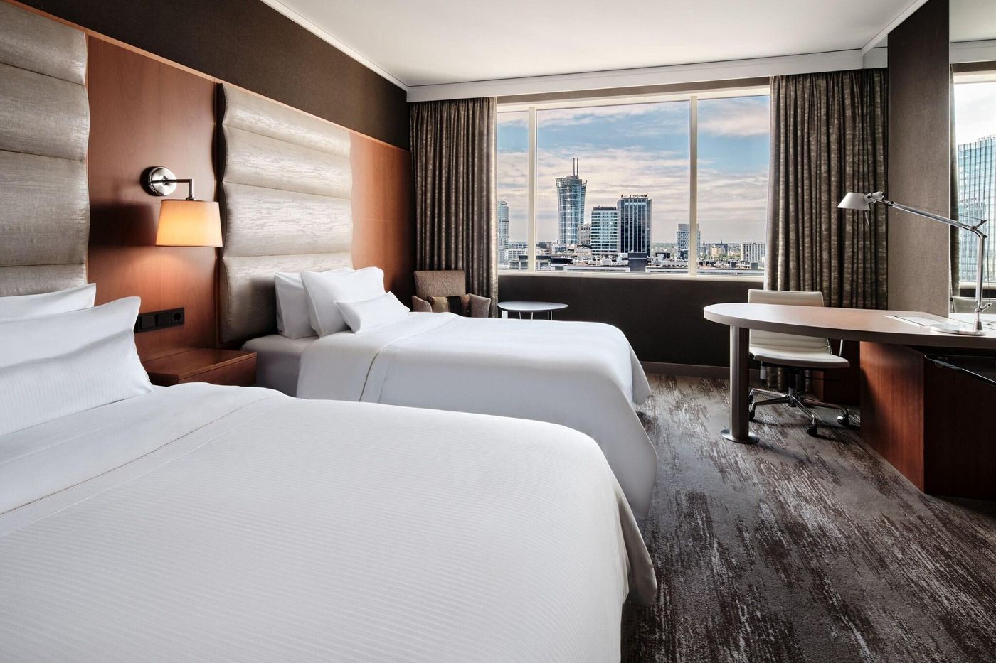 The-Westin-Warsaw-Room-11