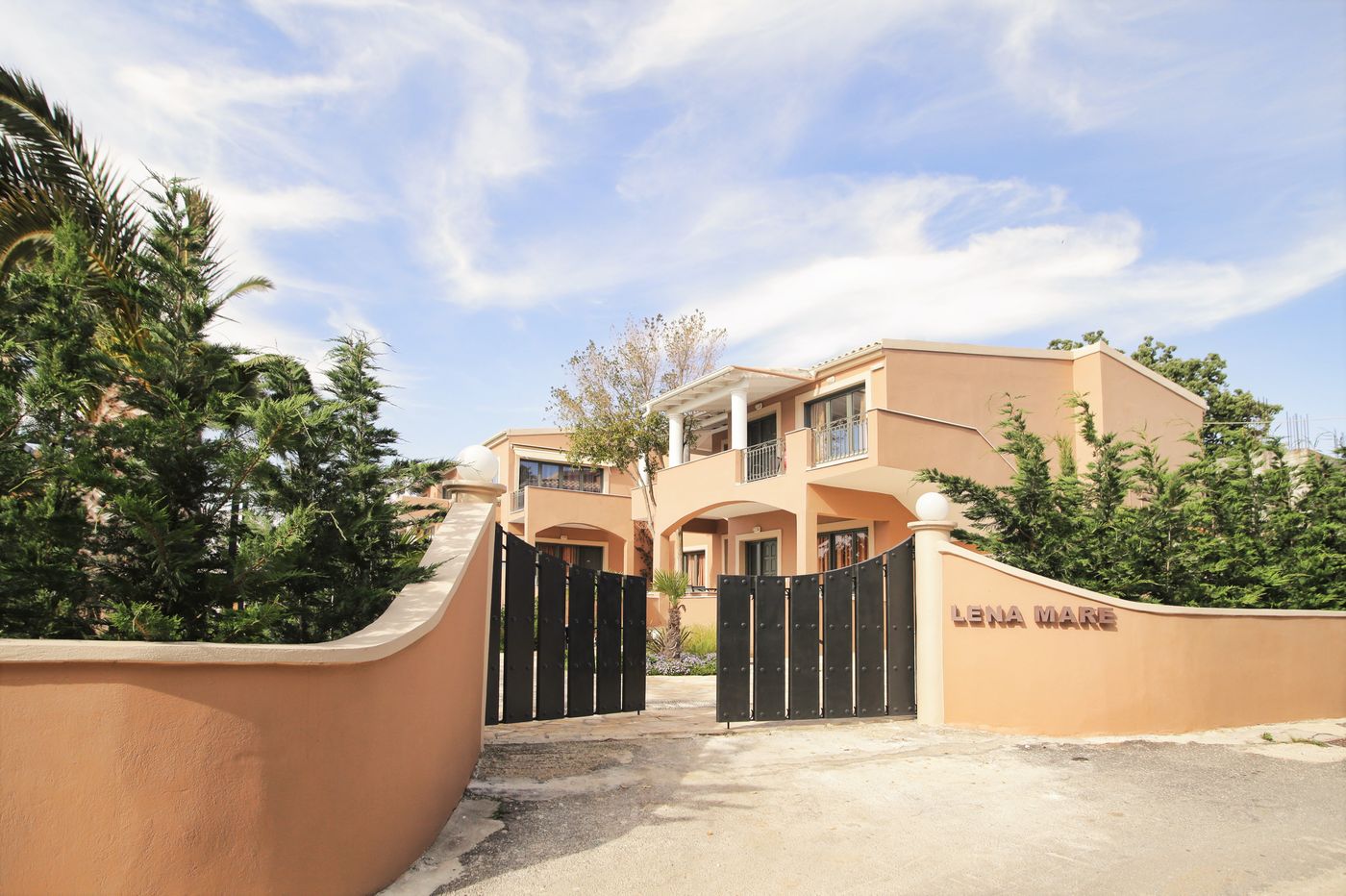 Lena-Mare-Boutique-Hotel-General-view-20