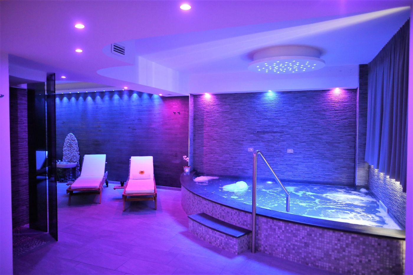 Mareneve-Resort-Sports-and-Entertainment-63