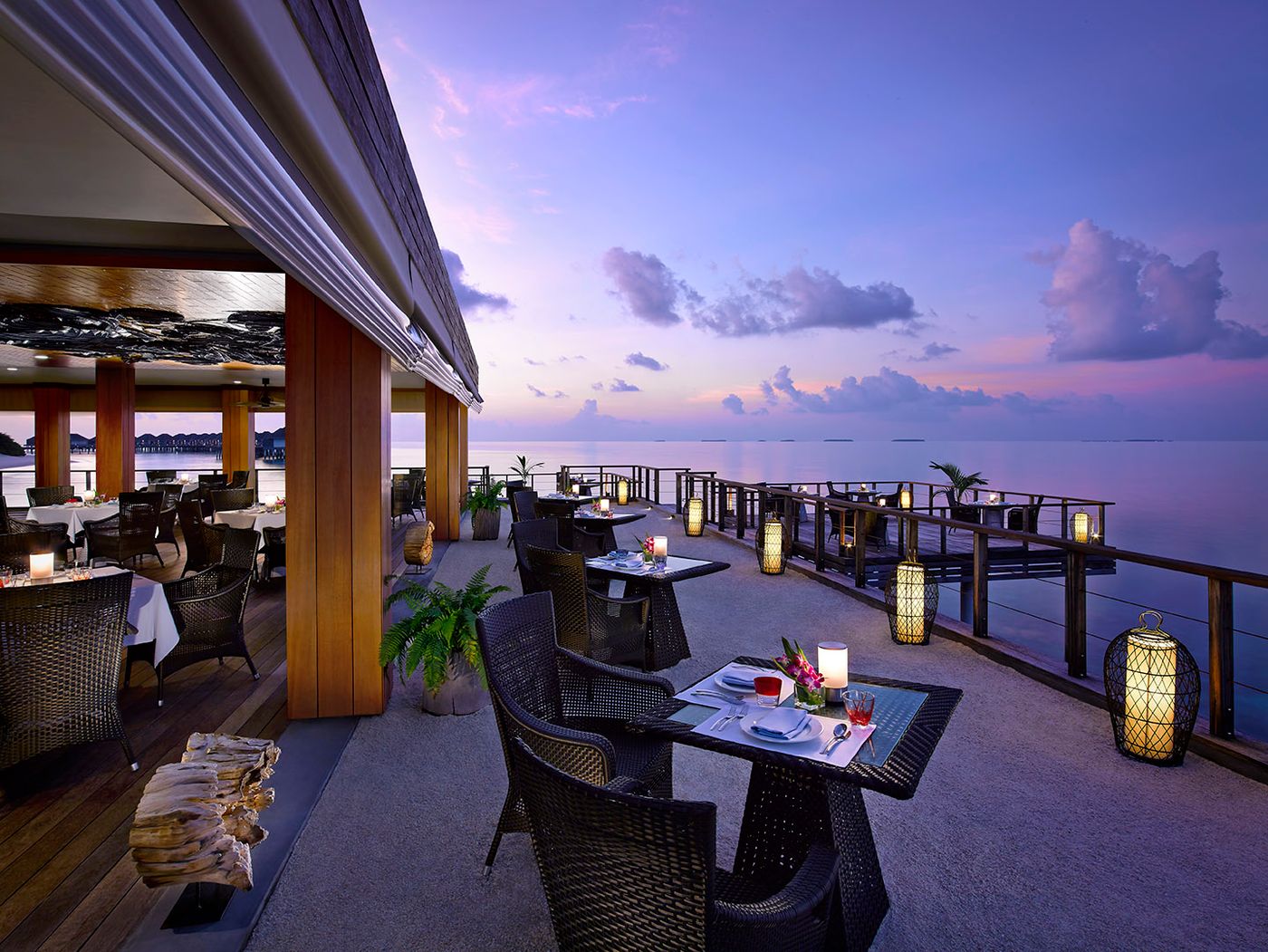 Dusit Thani Maldives 15