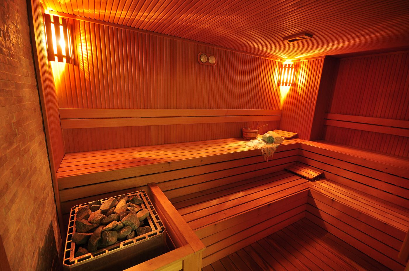 Neorion-Hotel-Pool-44