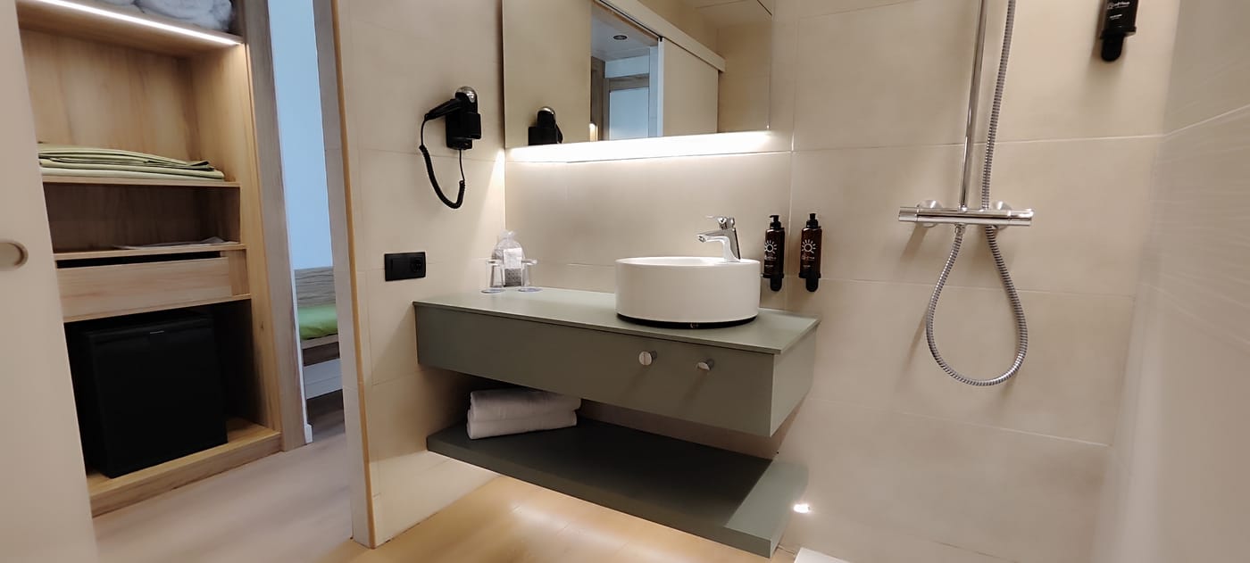 Carabela-Beach---Golf-Hotel-Room-41