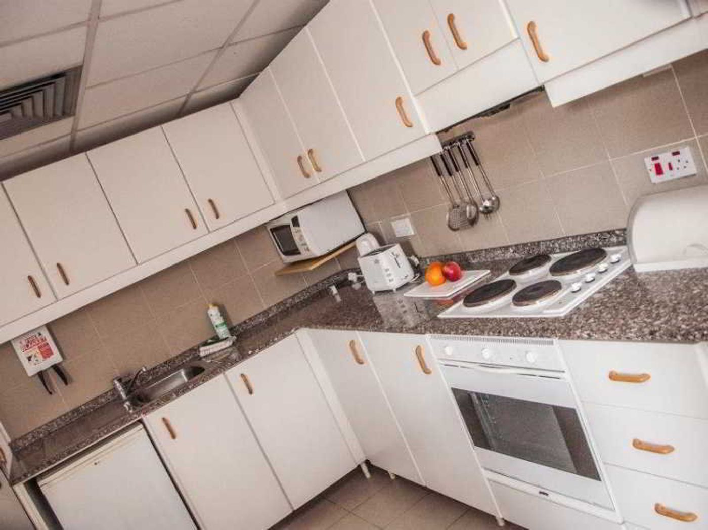 Club-Salina-Warhf-General-view-17