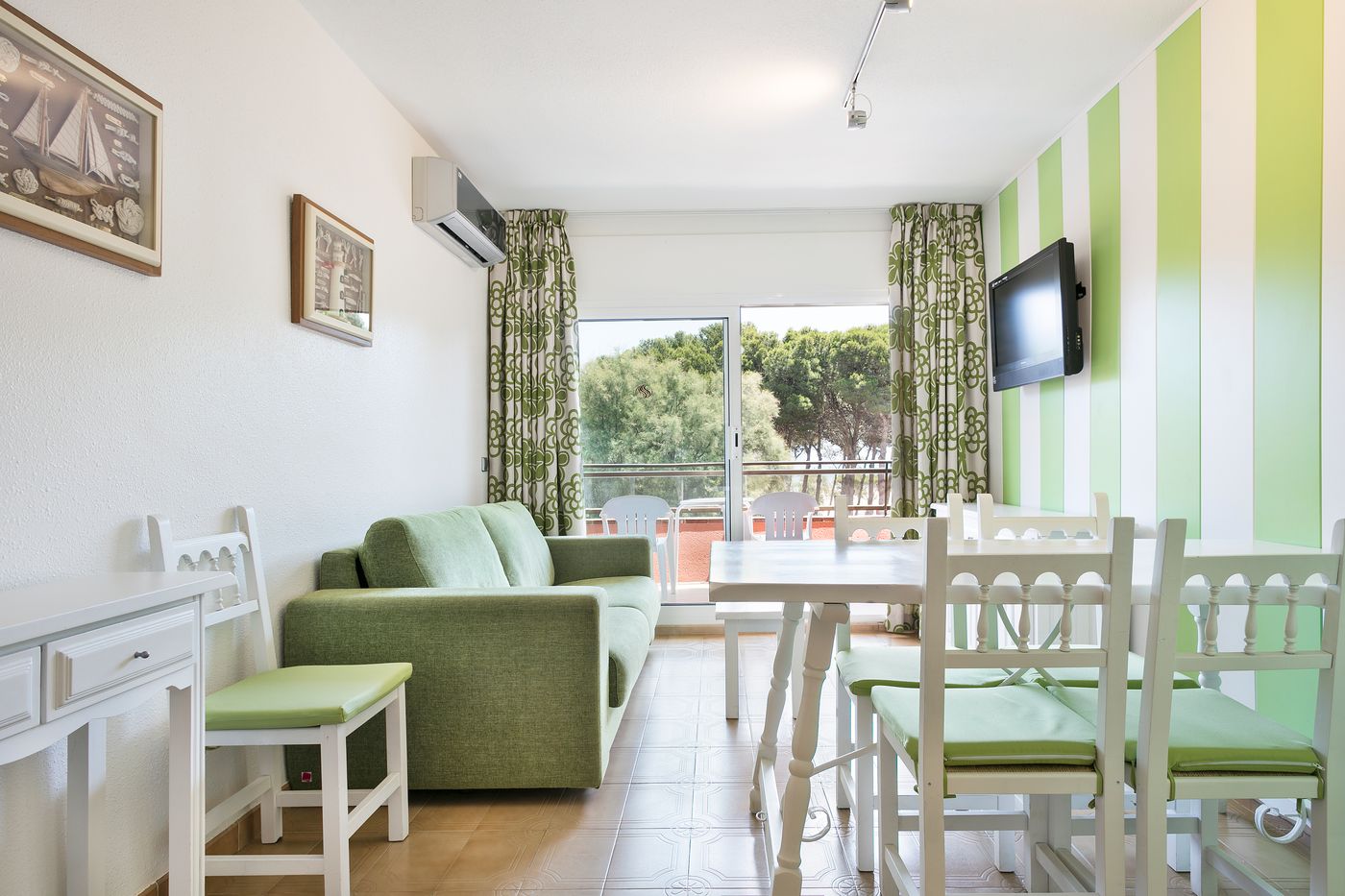 Salles-Beach-Apartments-General-view-9