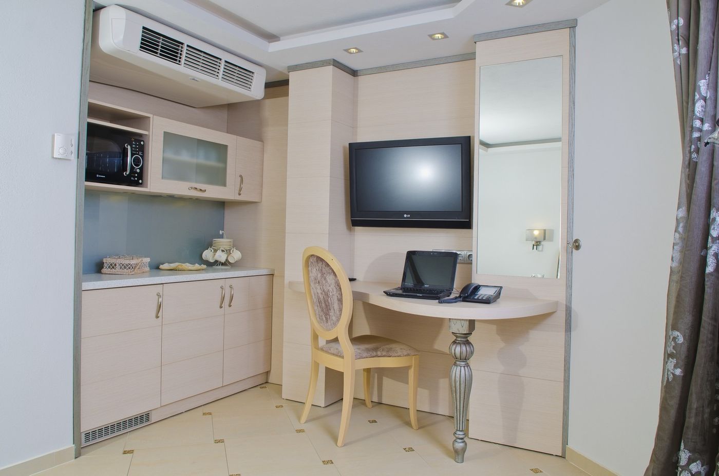 Elinotel-Apolamare-Room-37