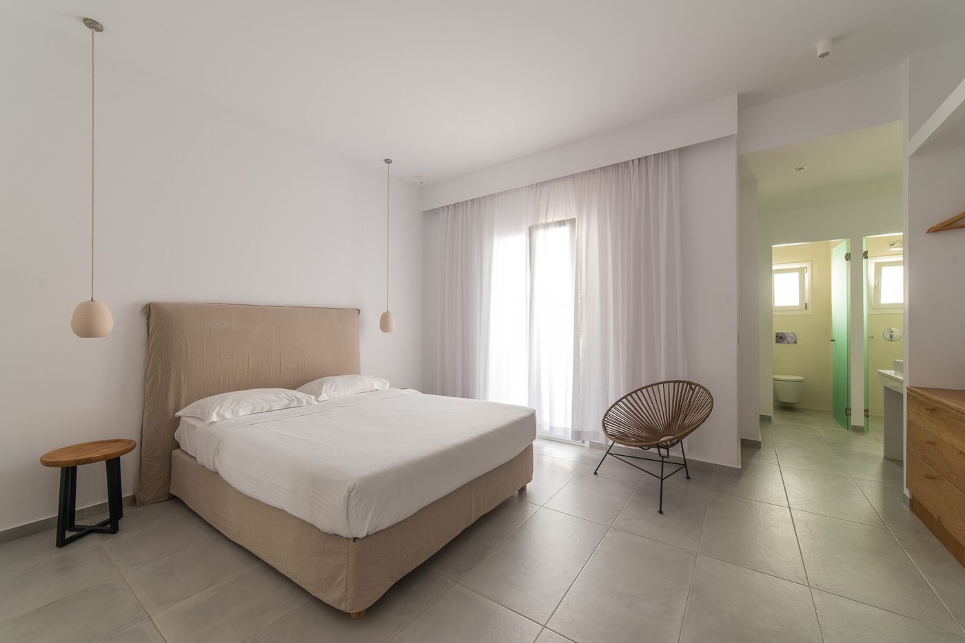 Vienoula-s-Garden-Room-15