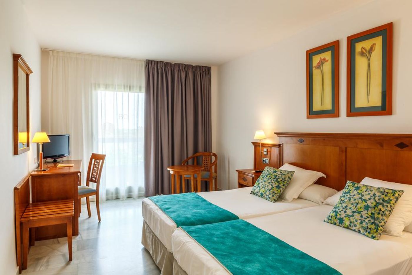 BQ-Andalucia-Beach-Room-9