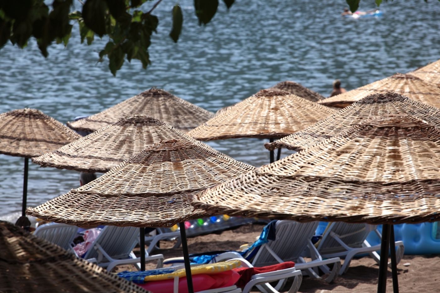 Oz-Can Hotel & Family Suites