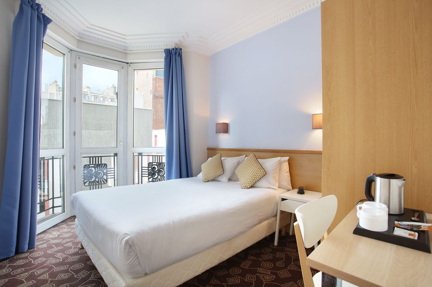 Hotel-Auguste-Room-3