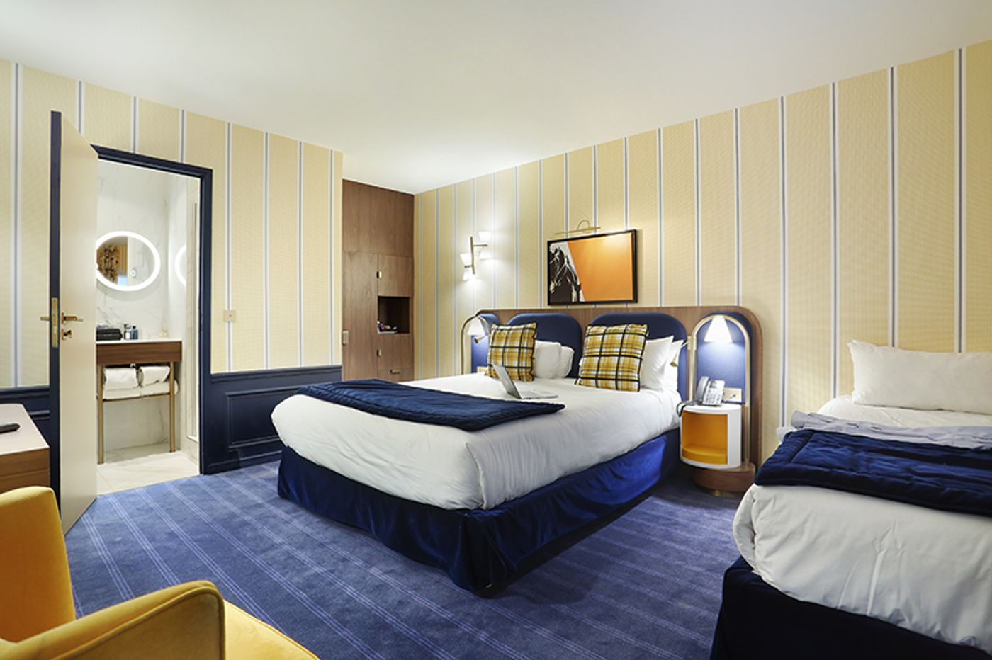 Hob Le Cheval Blanc-France-JOSSIGNY -Room-8