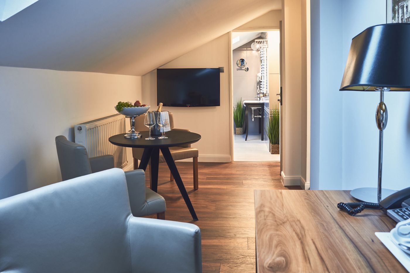 Hotel-Nobilton-Room-8