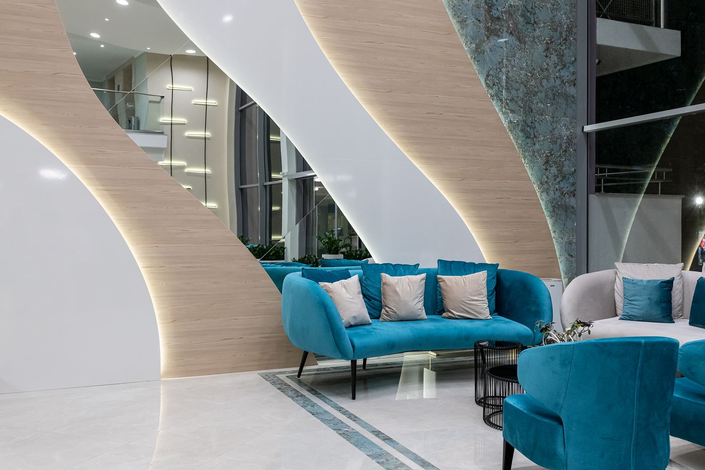 Neptun-Beach-Lobby-41