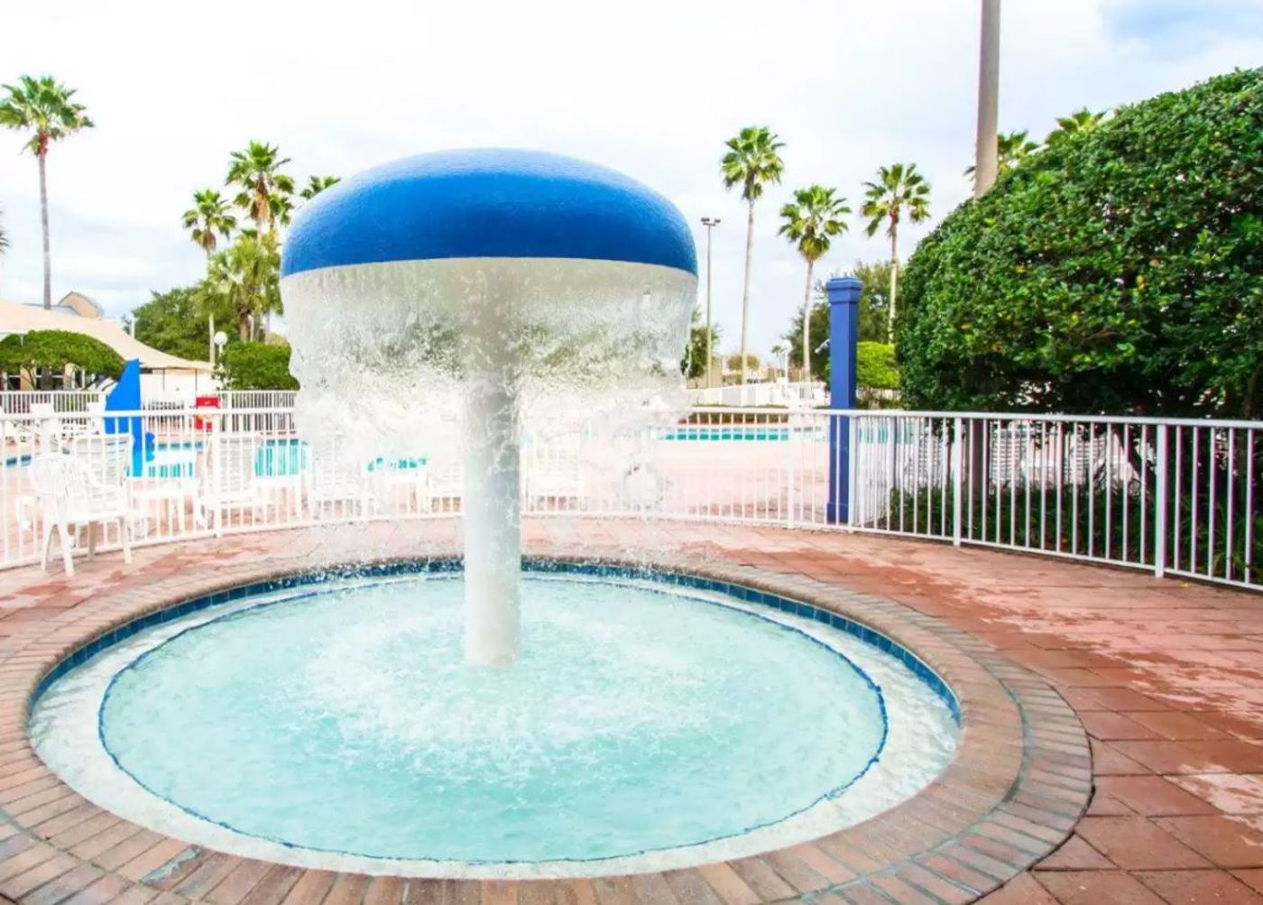 Clarion Suites Maingate