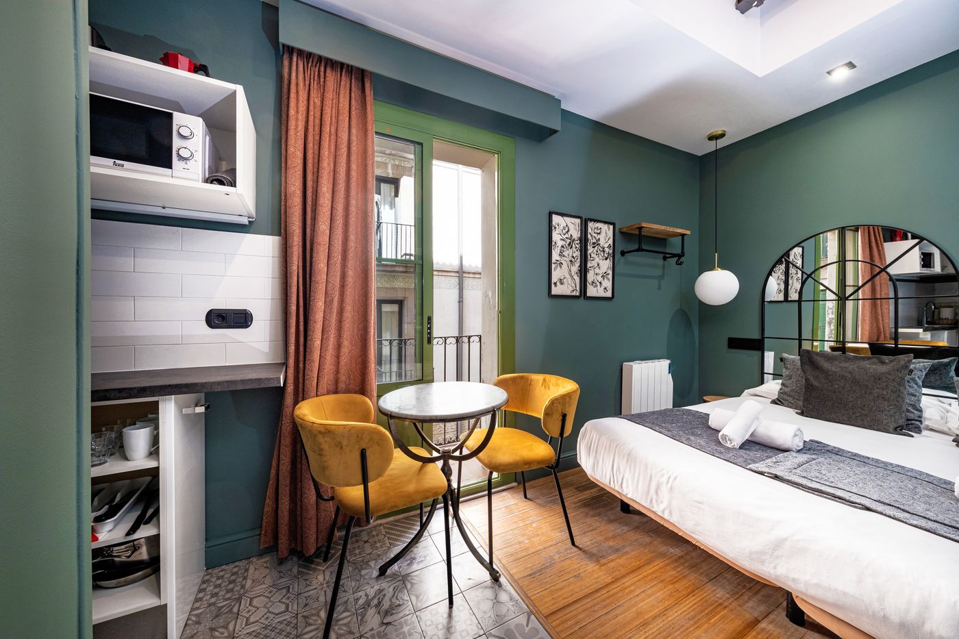 AinB Born Damas Apartment-Spain-BARCELONA-Room-1