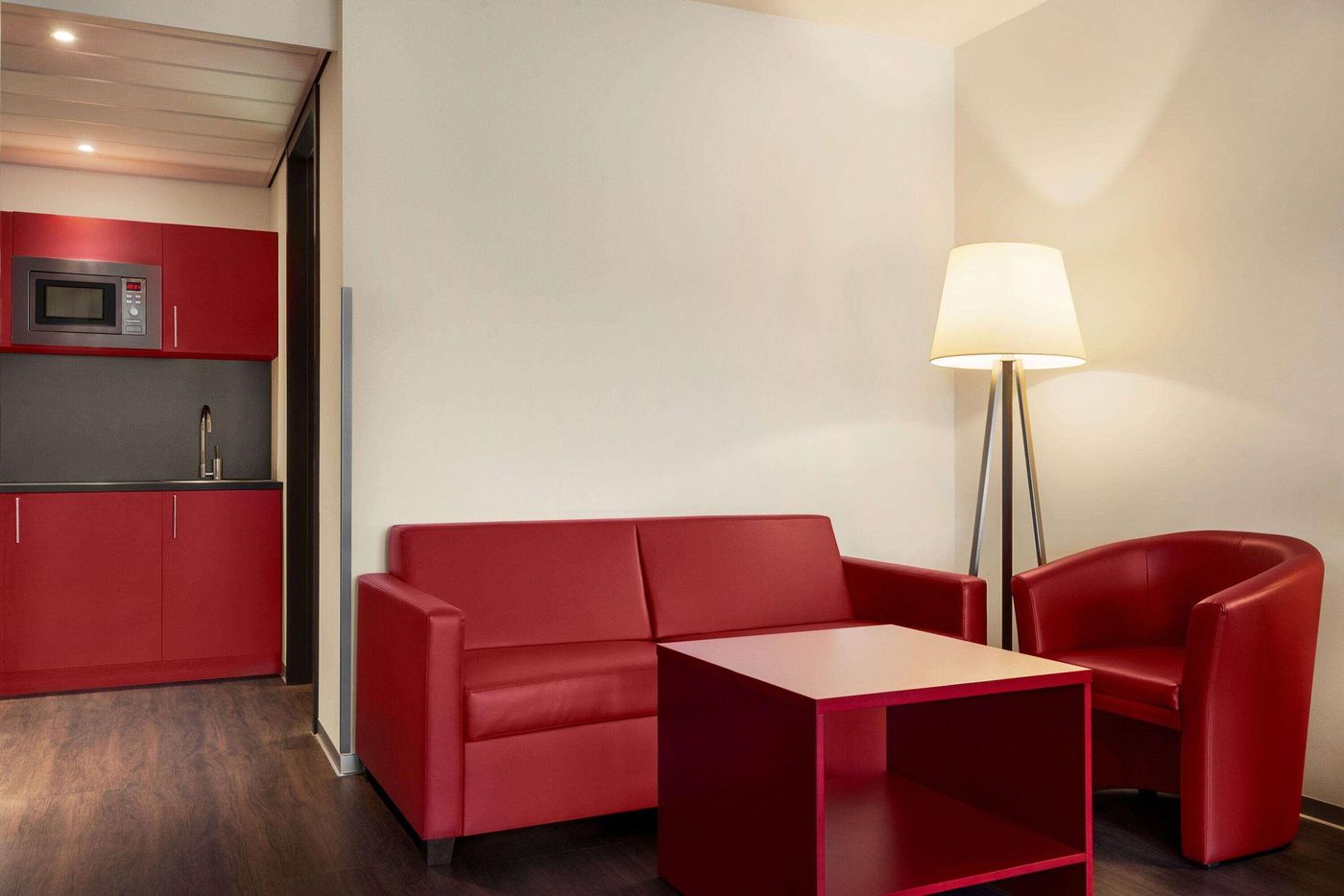 Amedia-Amsterdam-Airport-Trademark-by-Wyndham-Room-25