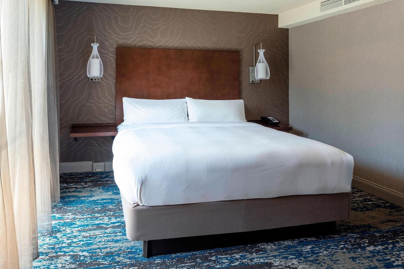 Boston-Marriott-Newton-Room-19