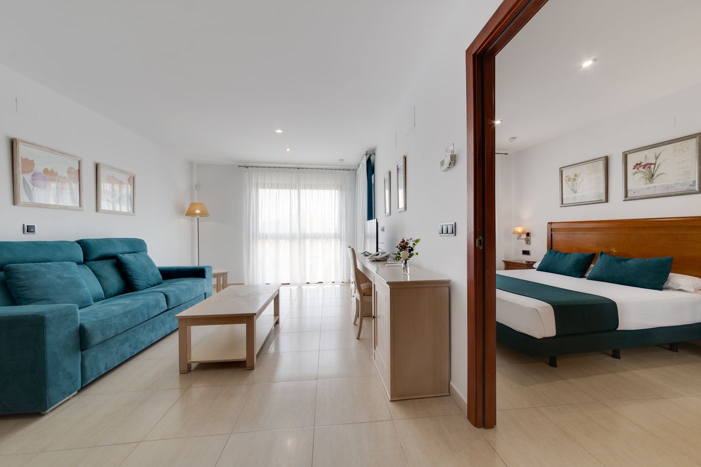 Daniya-Denia-Spa---Business-Room-28