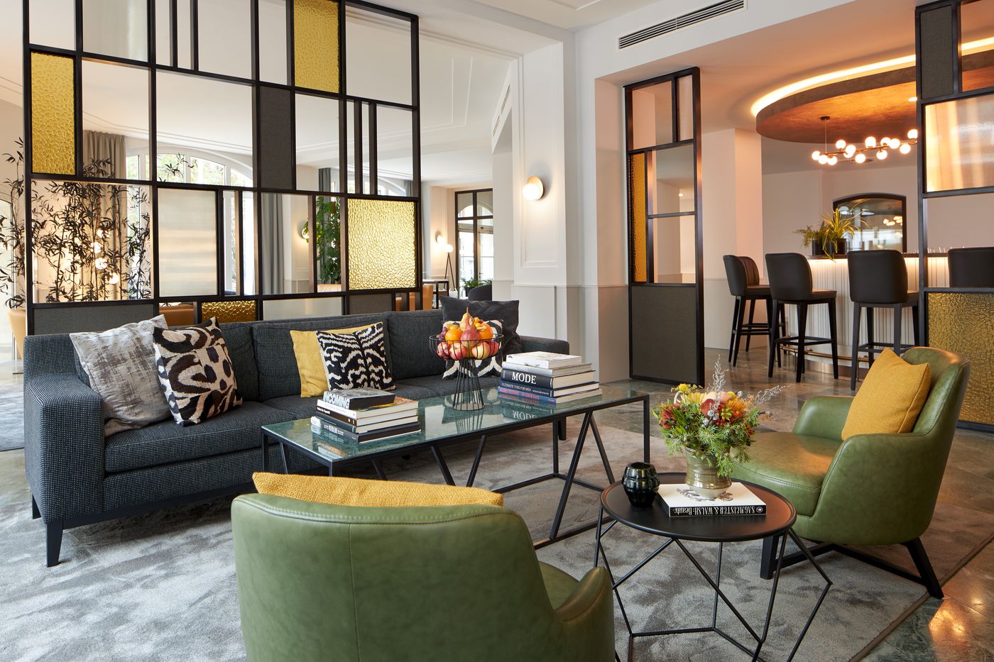 Classik-Hotel-Alexander-Plaza-Lobby-11