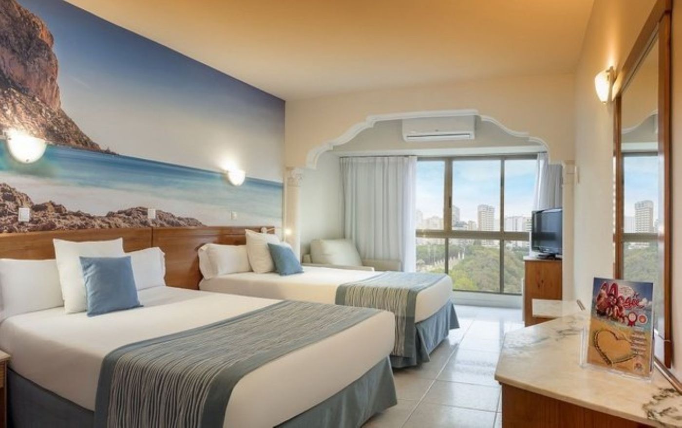 Magic-Cristal-Park-Room-17