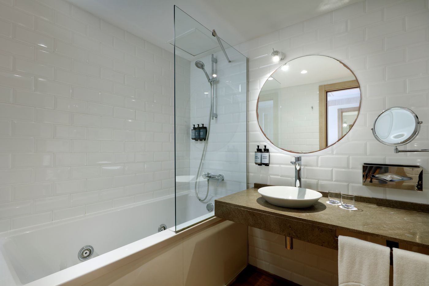 Grand-Palladium-White-Island-Resort---Spa-Room-33