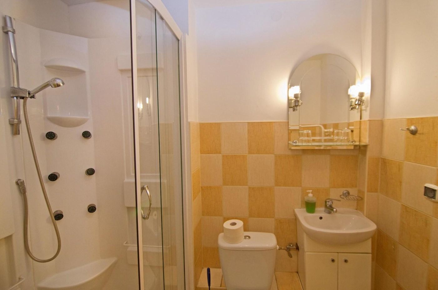 Unikat-Guest-Rooms-Room-53