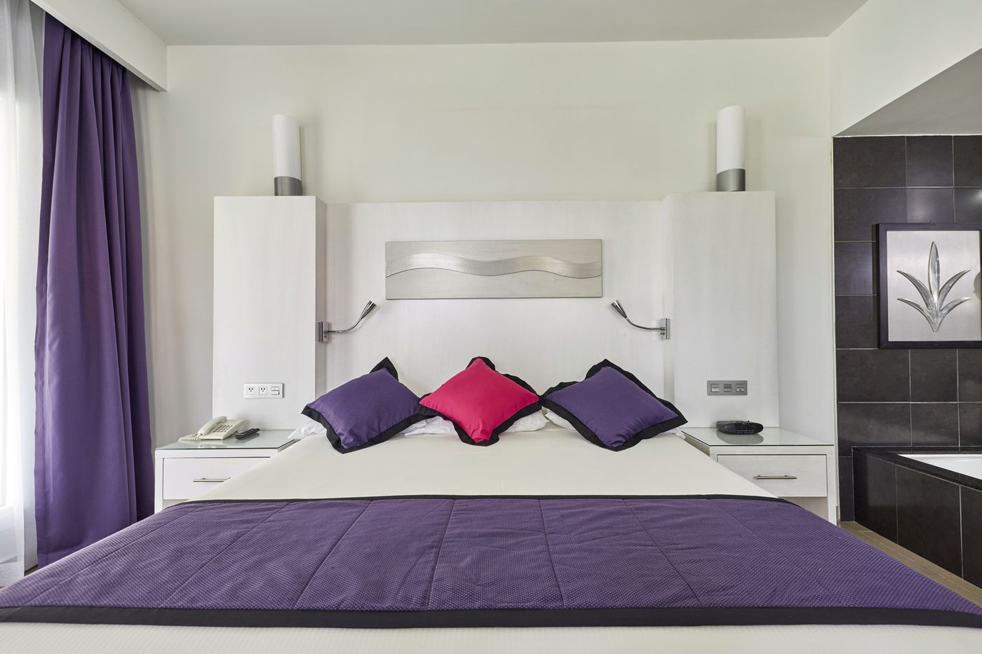 Riu-Palace-Mexico-All-Inclusive-Room-27