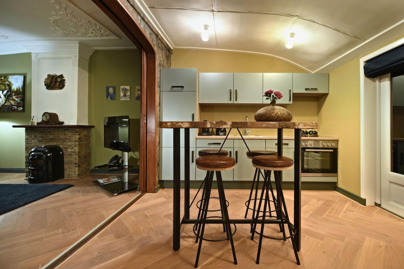 Hotel-Suites-Wilma-J-Room-12