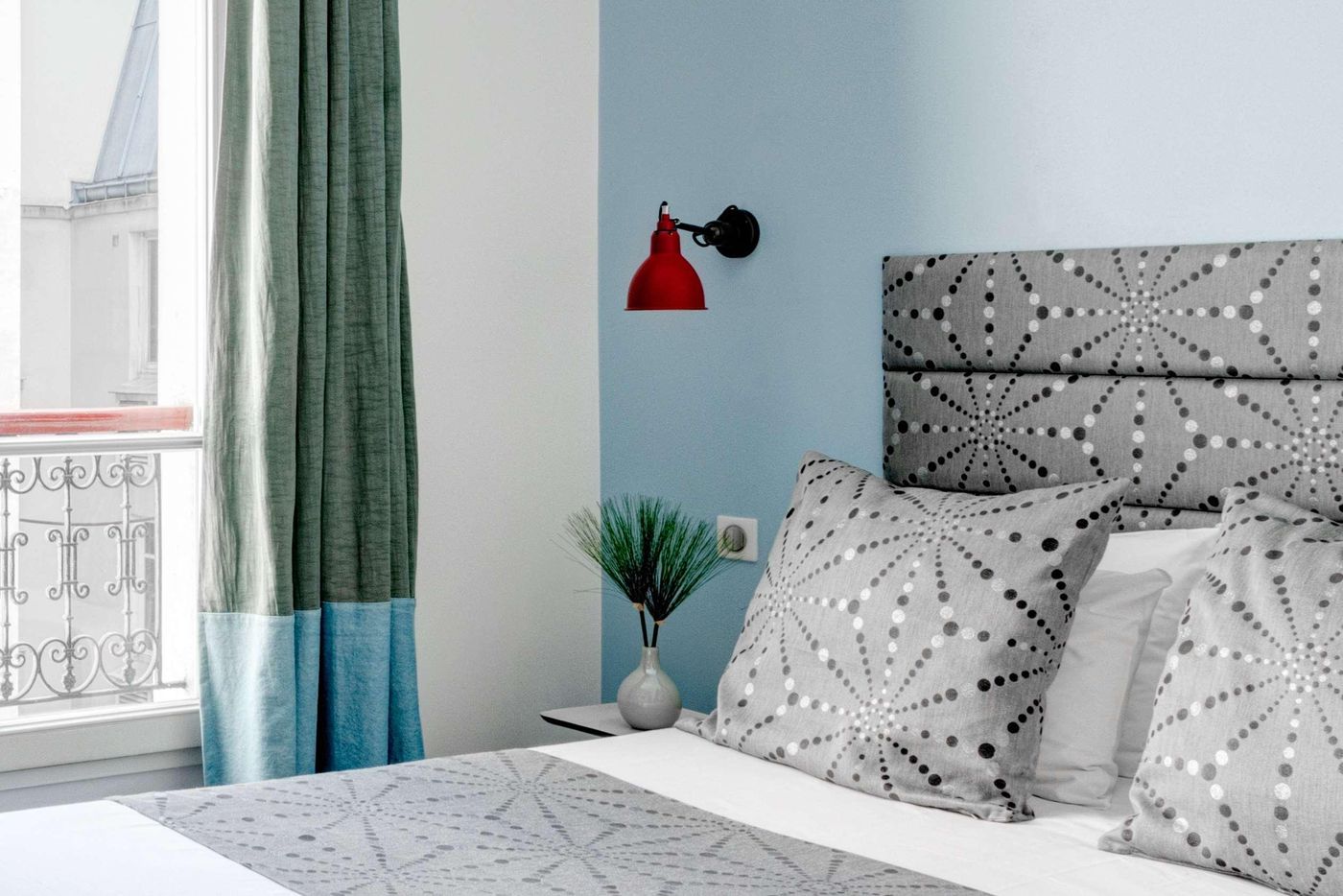 Astoria-Astotel-Room-30