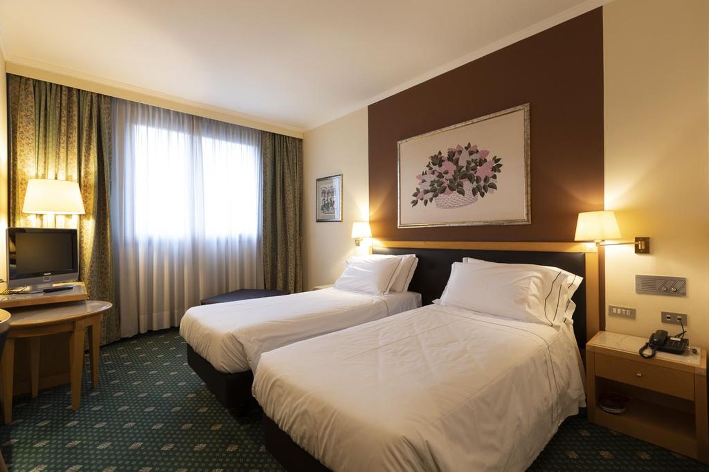 City-Life-Hotel-Poliziano-Room-24