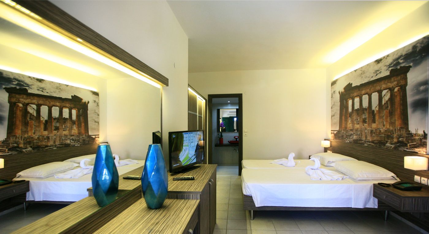 Katrin-Suites---Adults-Only-Room-9