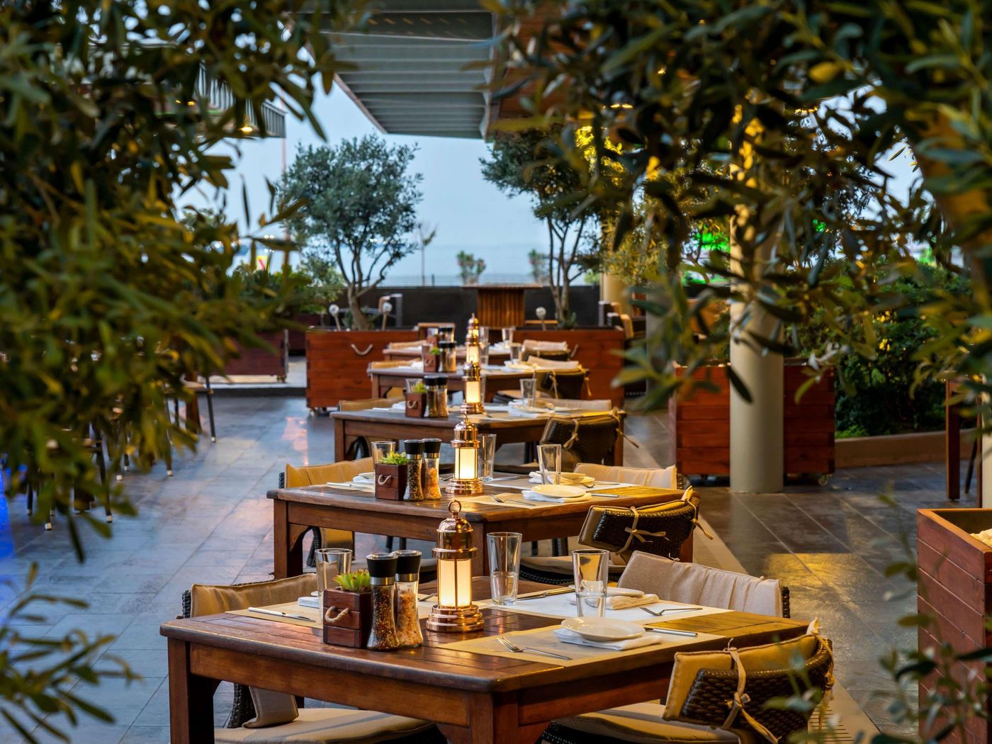 Novotel-Istanbul-Zeytinburnu-Restaurant-50