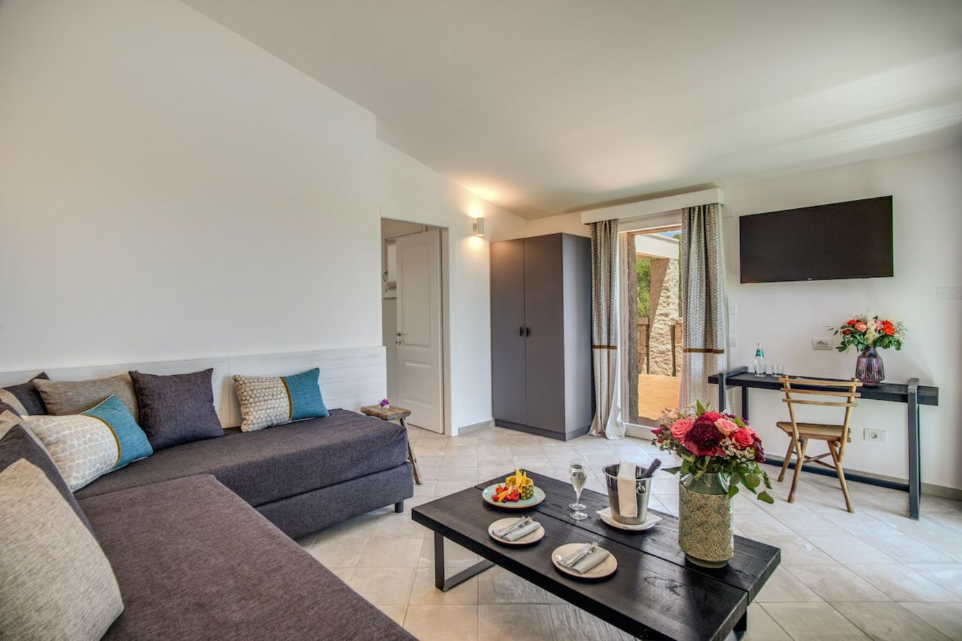 Cala-Sinzias-Resort-Room-42