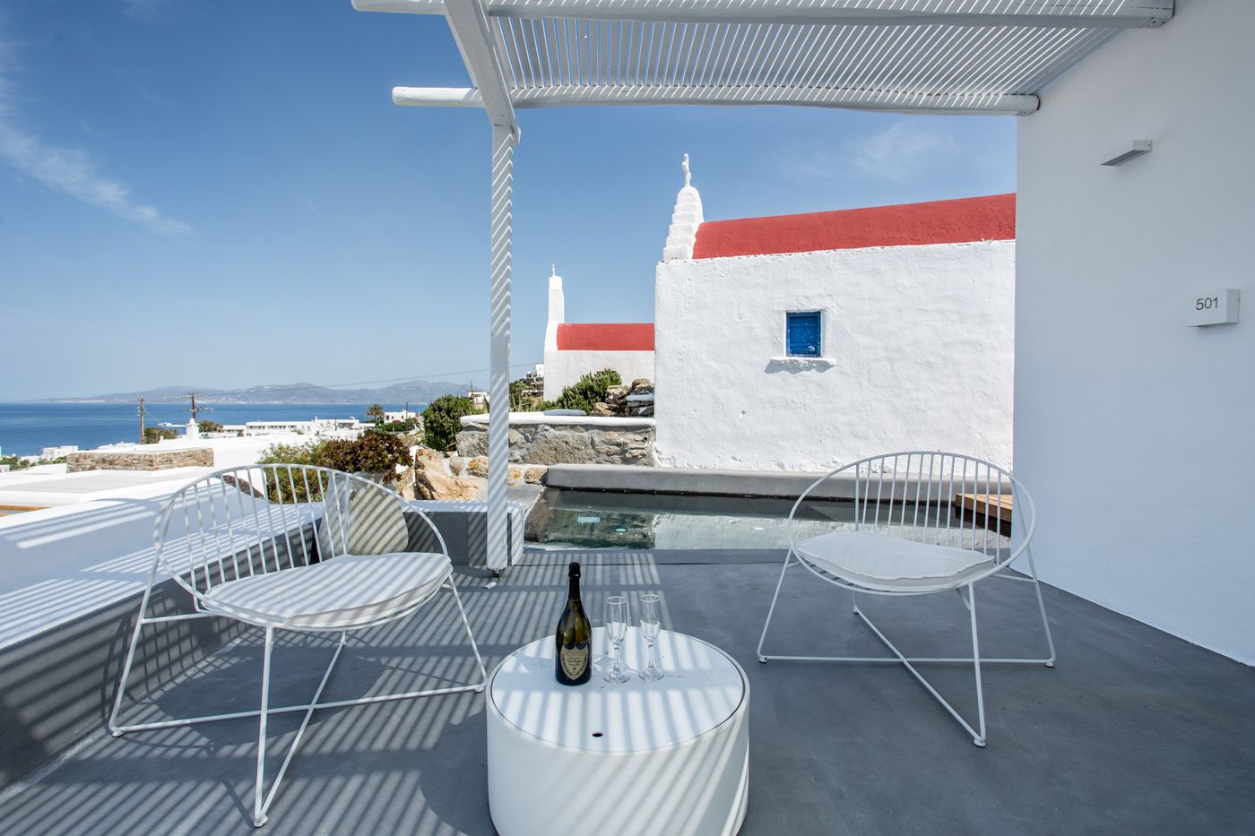 Ostraco-Luxury-Suites-Room-13