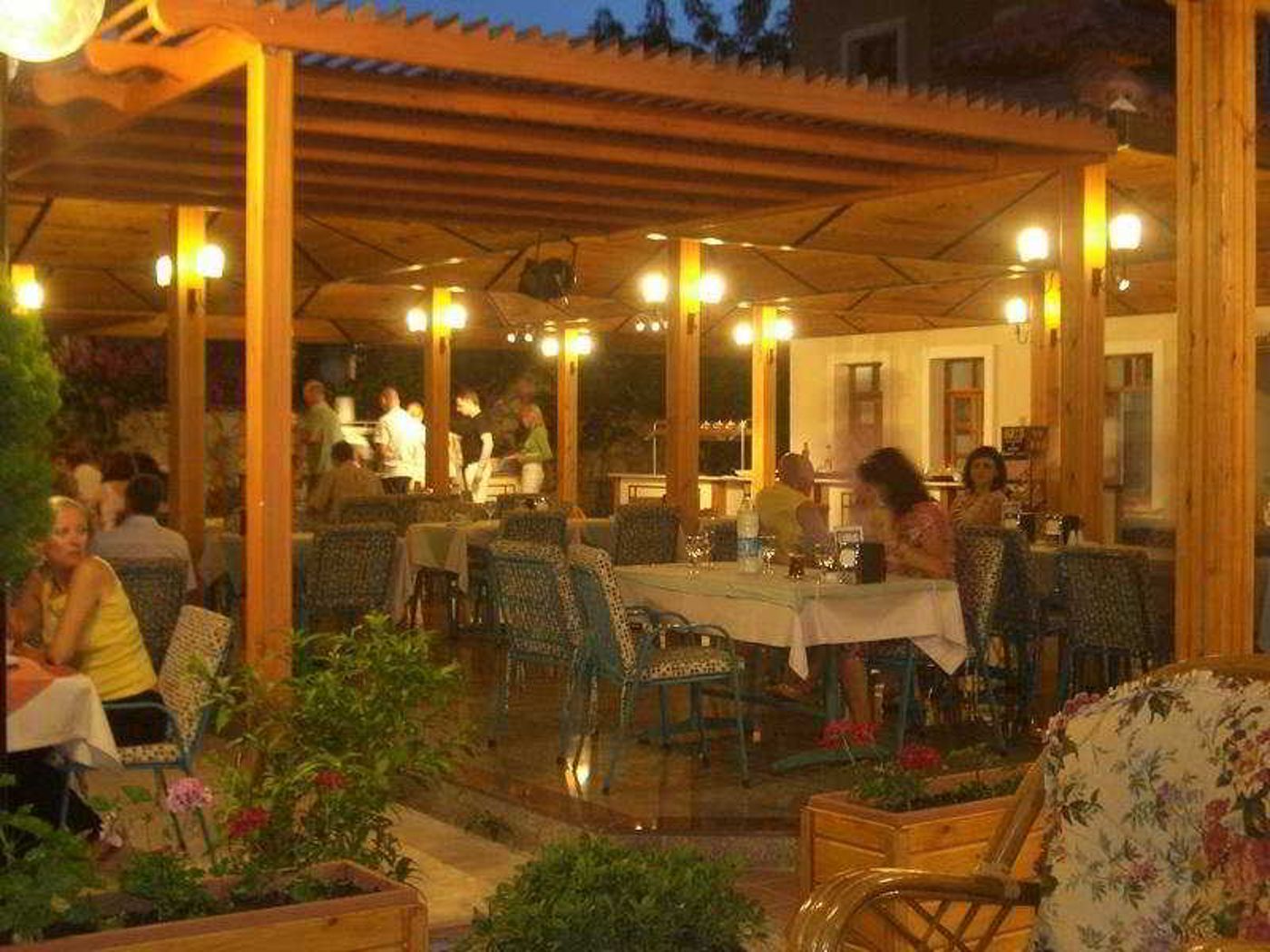 Perdikia-Beach-Hotel-Restaurant-13