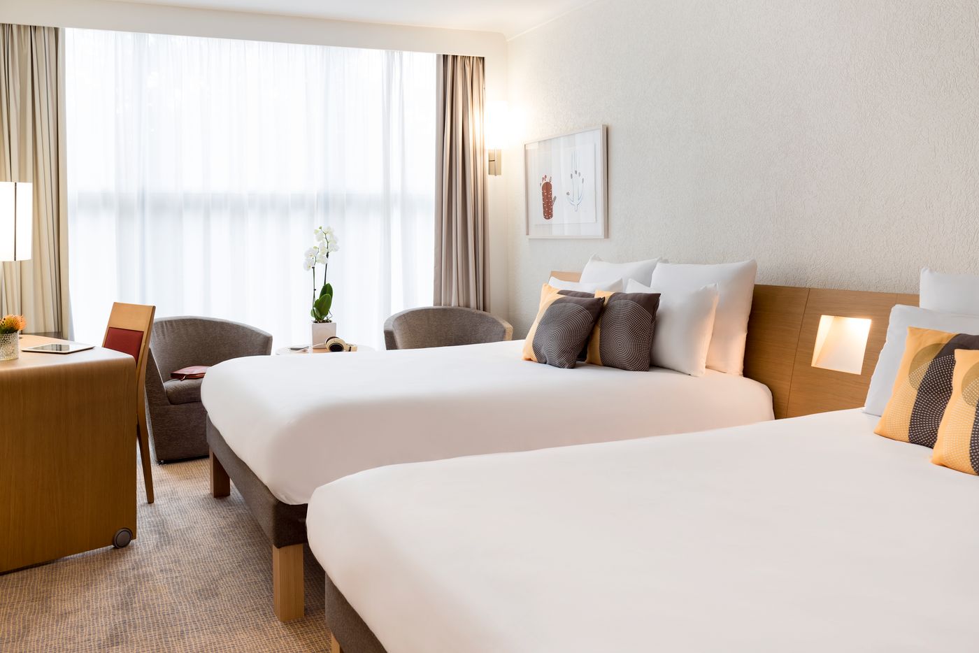 Novotel-Geneve-Centre-Room-14